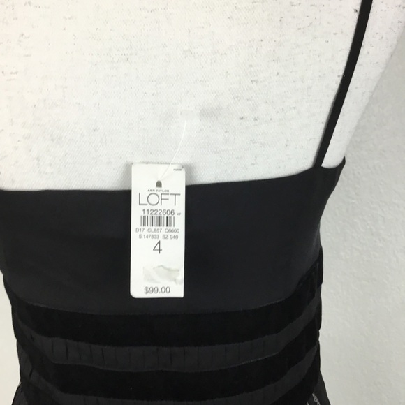 𝅺Ann Taylor Loft Black Knife Pleated Dress Size 4 NWT $99 - Picture 4 of 7